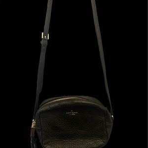 Black Kate spade adjustable purse